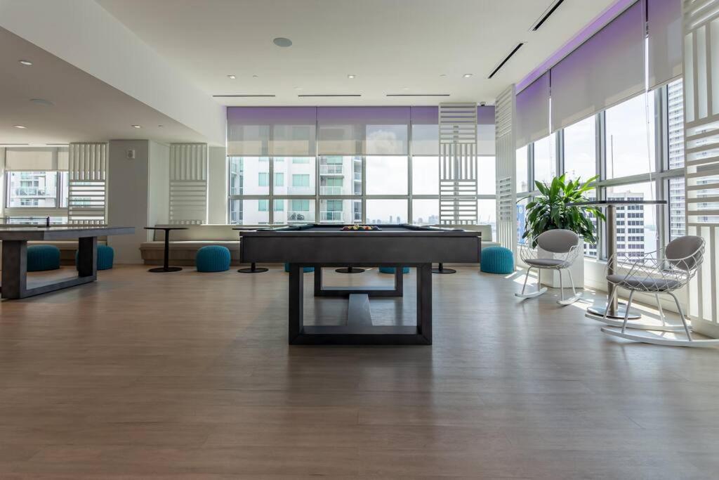 Amazing Condo In Downtown Miami/Brickell W/Parking Bagian luar foto