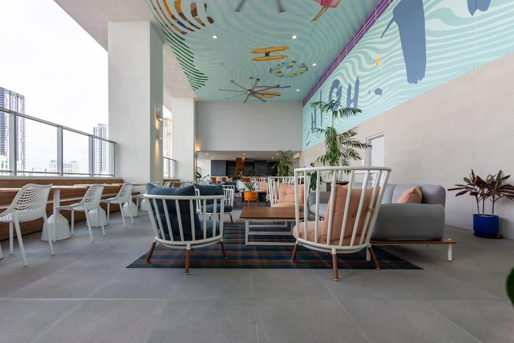 Amazing Condo In Downtown Miami/Brickell W/Parking Bagian luar foto
